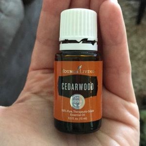 Young Living Essential Oil - Cedarwood